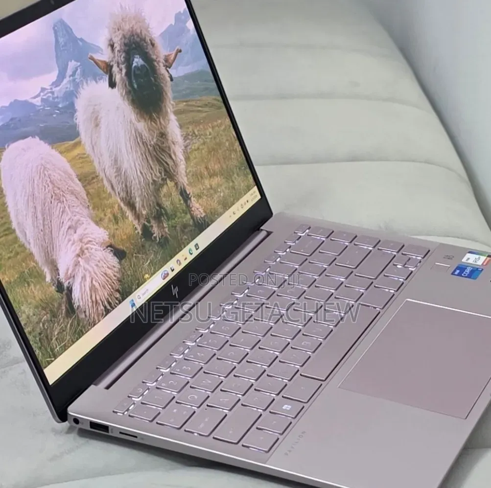 New Laptop HP Pavilion 14 16GB Intel Core i5 SSD 1T
