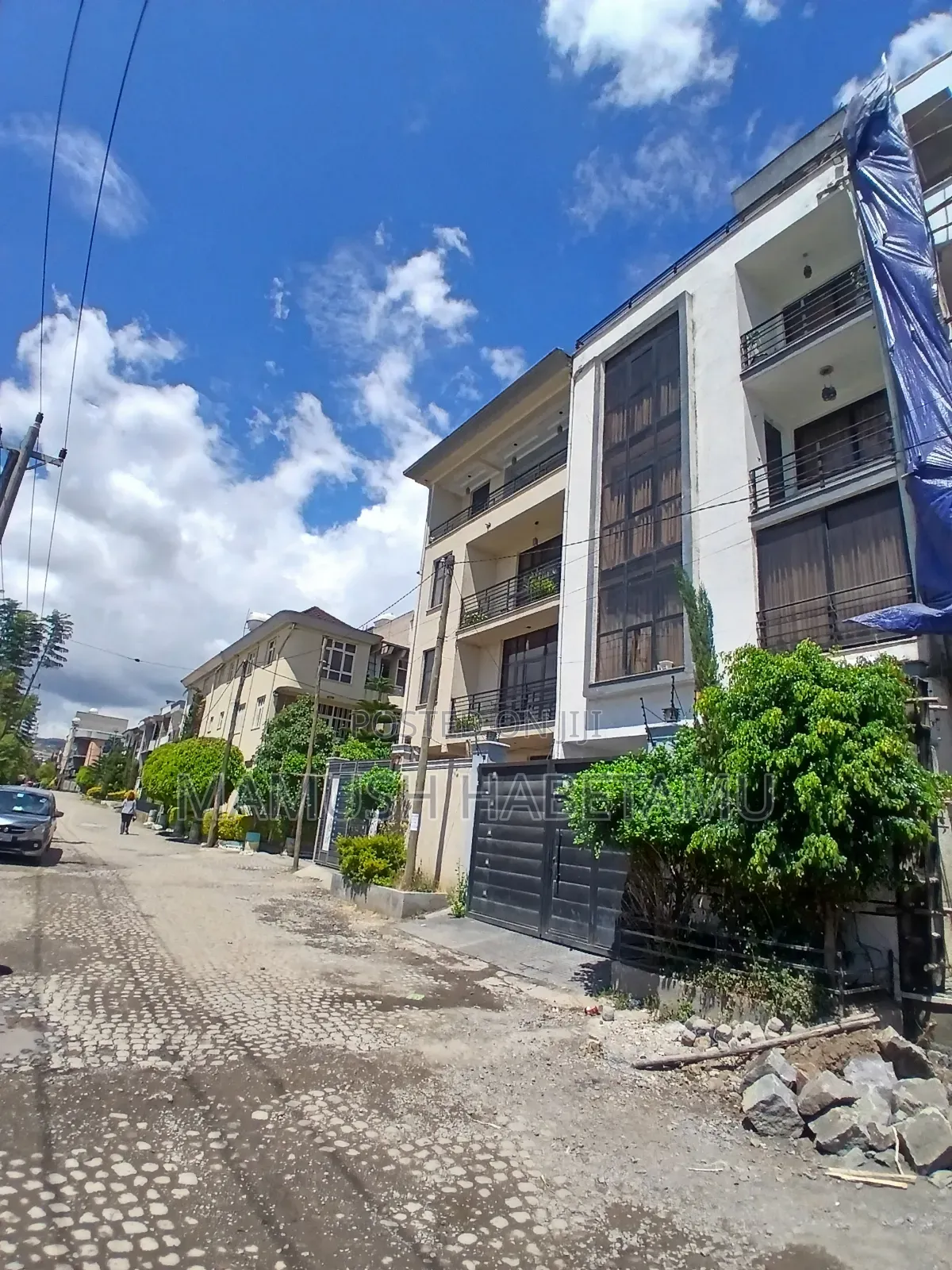 Furnished 6bdrm House in የግል, Nifas Silk-Lafto for sale