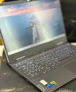 New Laptop Lenovo LOQ 15ARP9 16GB Intel Core i5 SSD 512GB