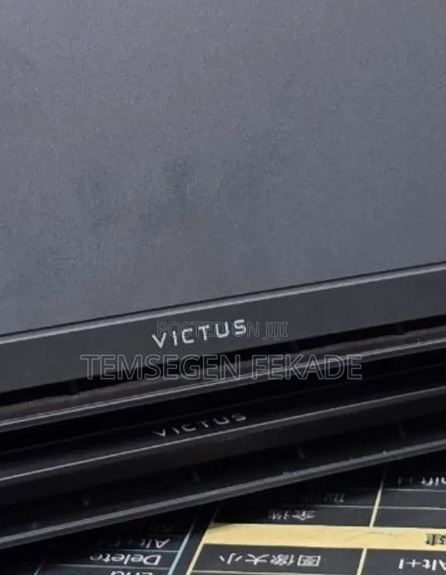 New Laptop HP Victus 16 16GB AMD Ryzen 7 SSD 512GB
