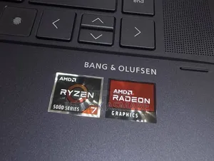 New Laptop HP Envy 15 16GB AMD Ryzen 7 SSD 512GB