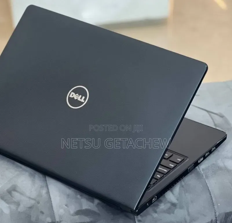 New Laptop Dell Vostro 15 3000 8GB Intel Core i5 HDD 500GB