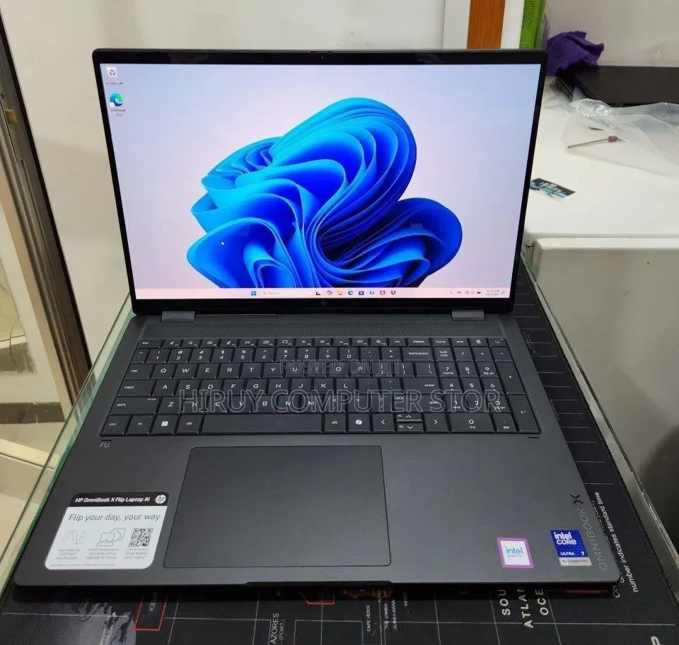New Laptop HP OmniBook 5 16" 16GB Intel Core Ultra 7 SSD 1T