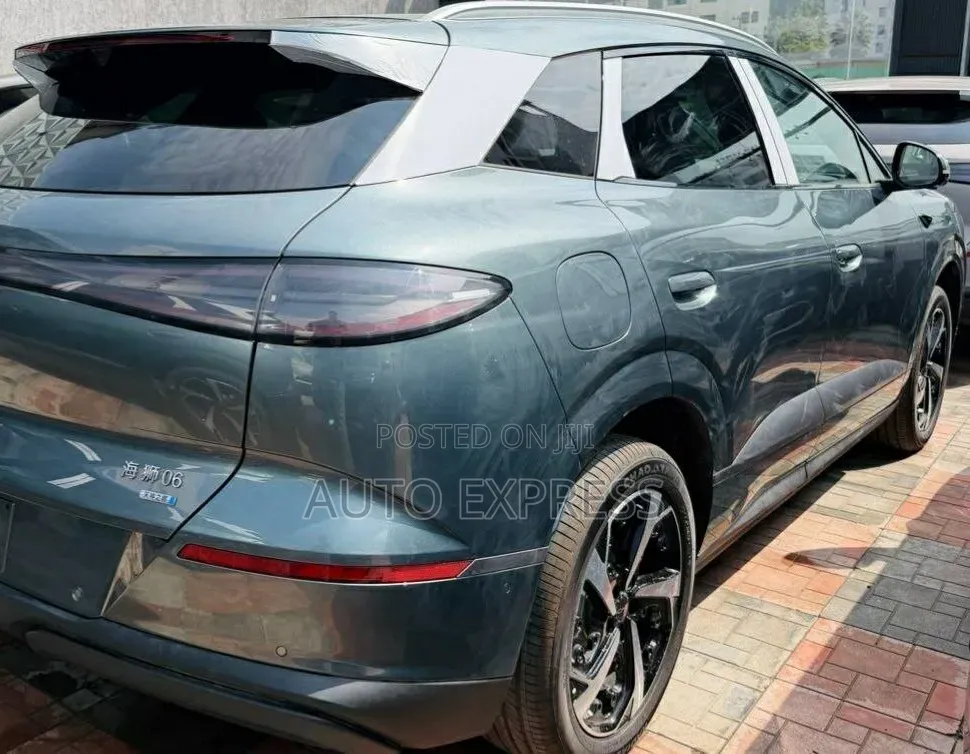 New BYD Sealion 06 EV 2026 Green