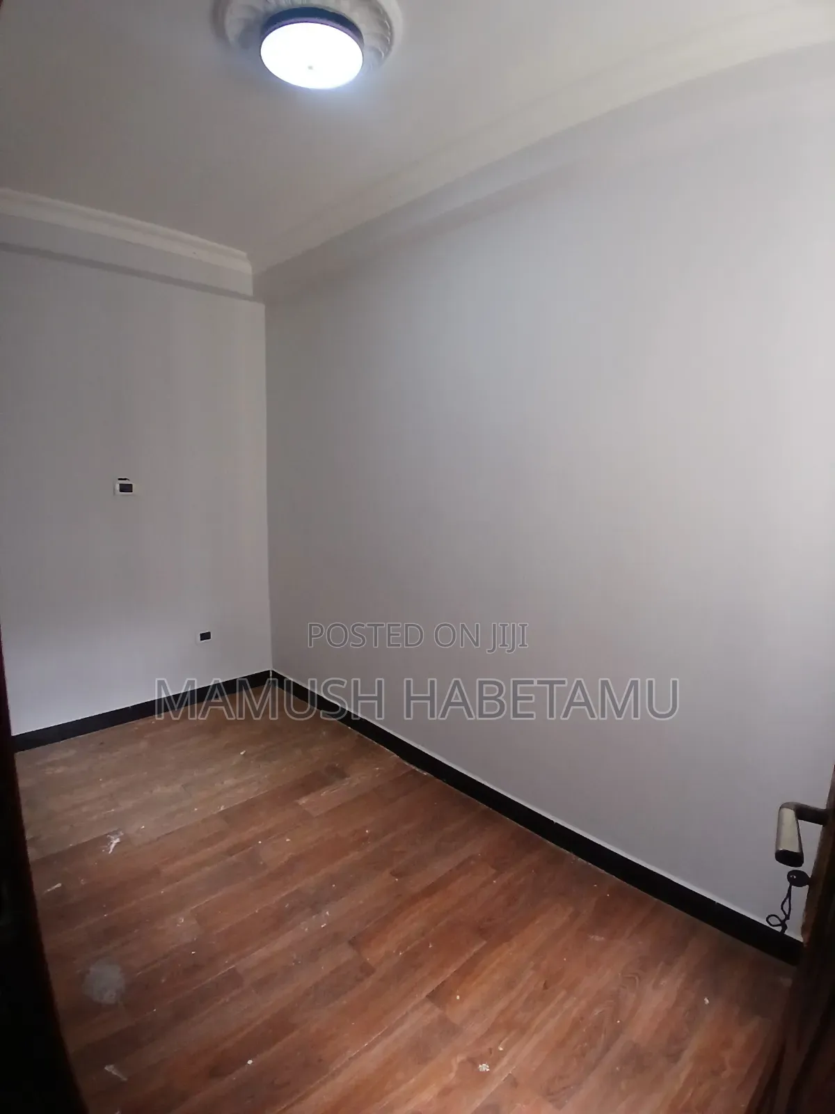 Furnished 5bdrm House in የግል, Nifas Silk-Lafto for sale