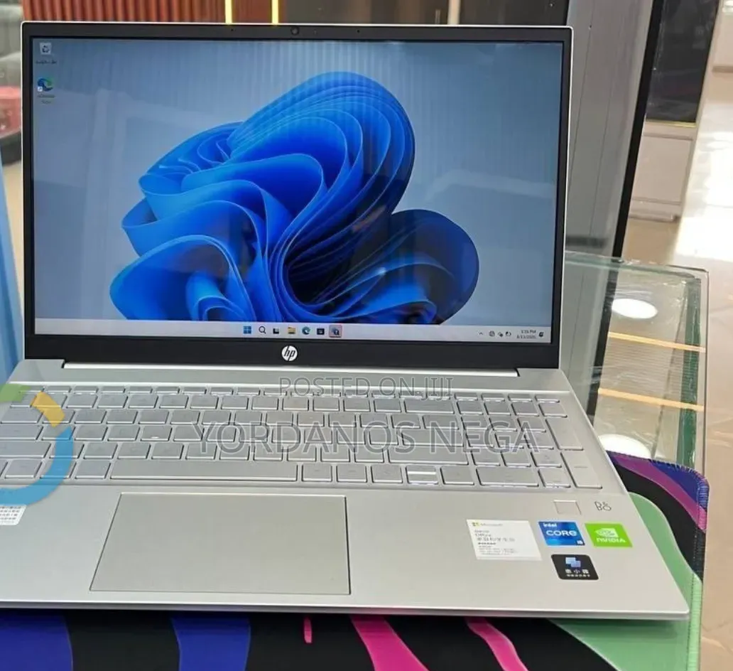 New Laptop HP Pavilion 15 16GB Intel Core i5 SSD 512GB