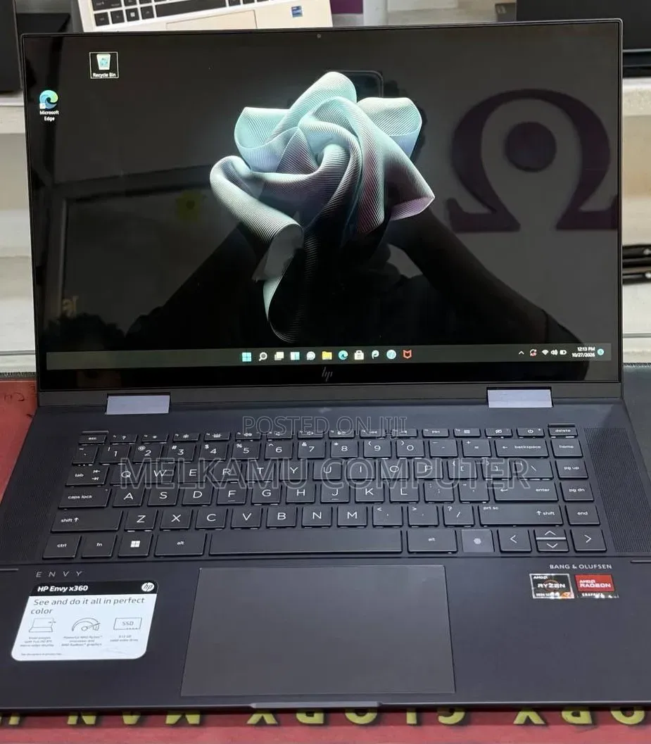 New Laptop HP Envy x360 16GB AMD Ryzen 7 SSD 512GB
