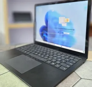 New Laptop Microsoft Surface Laptop 4 16GB Intel Core i7 SSD 512GB