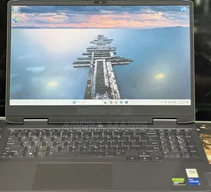 New Laptop Lenovo LOQ 15IRH8 16GB Intel Core i5 SSD 512GB