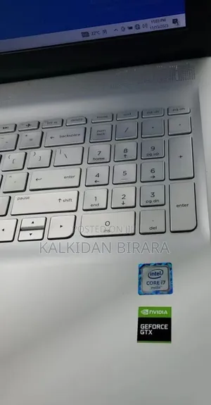 New Laptop HP 8GB Intel Core i7 SSD 128GB