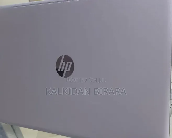 New Laptop HP 8GB Intel Core i7 SSD 128GB