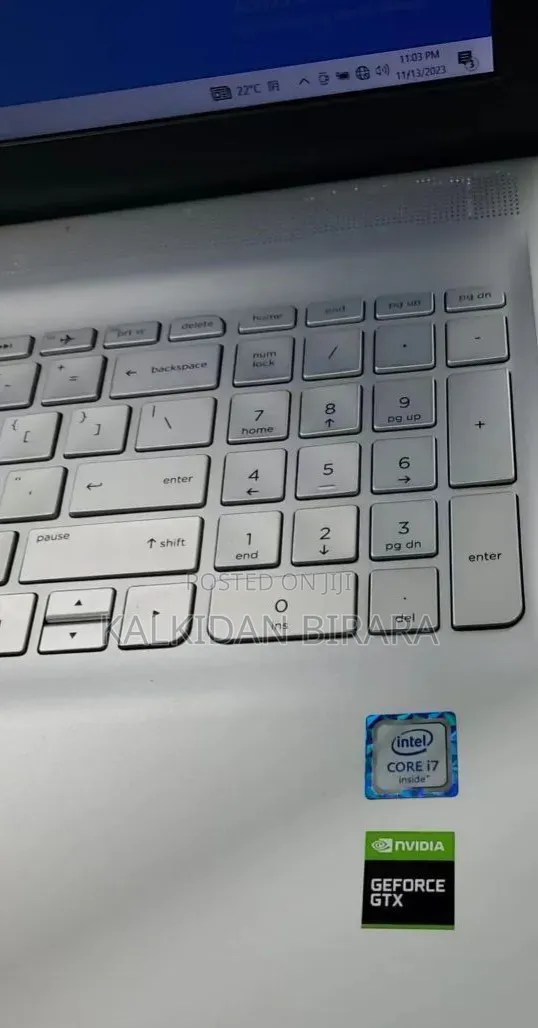 New Laptop HP 8GB Intel Core i7 SSD 128GB