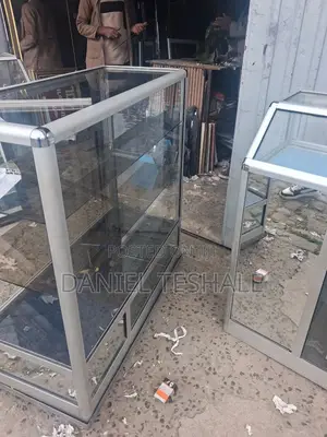Premium Glass for Aluminum Glass Display /Shop Showcase for Sale
