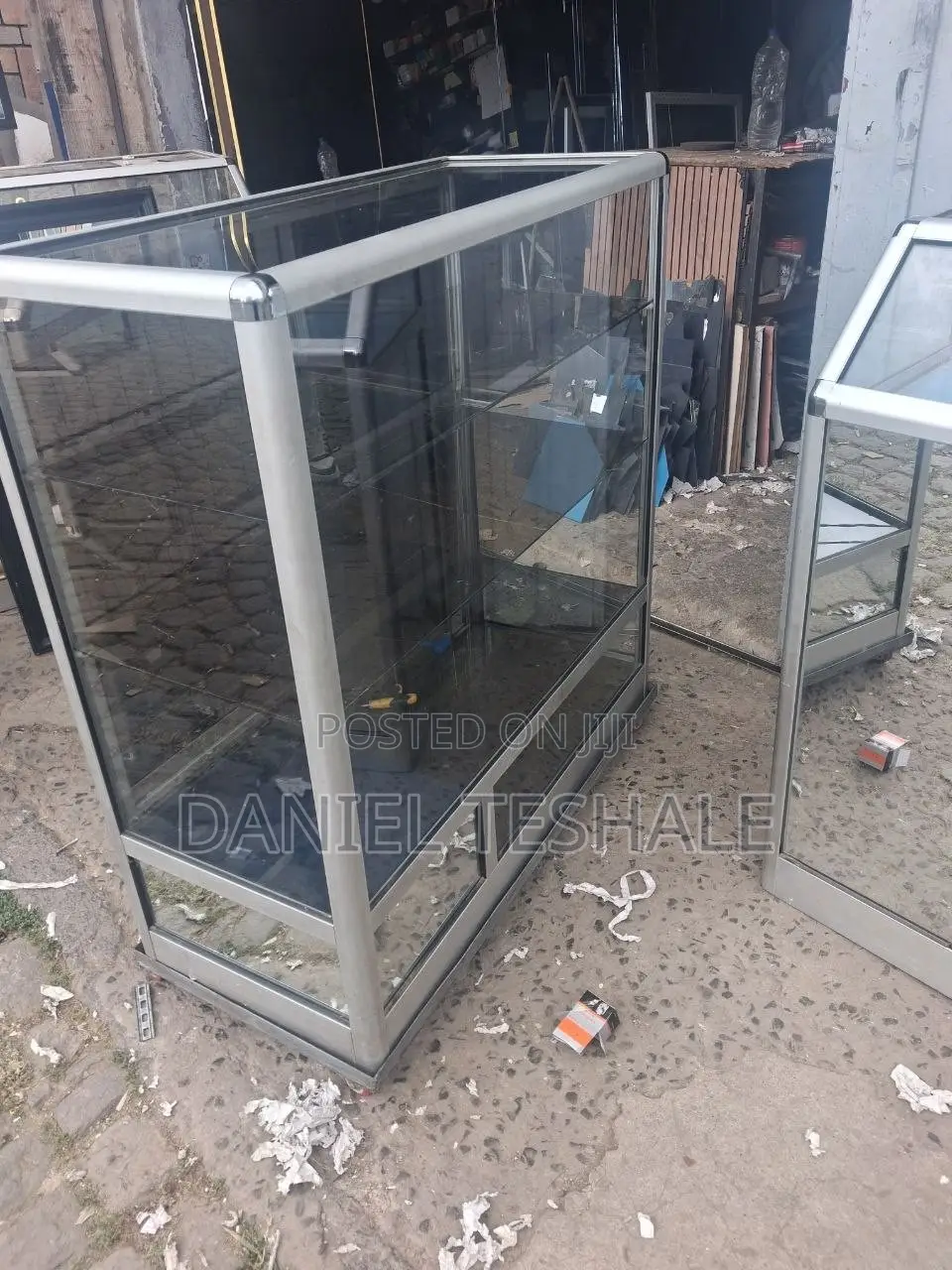 Premium Glass for Aluminum Glass Display /Shop Showcase for Sale