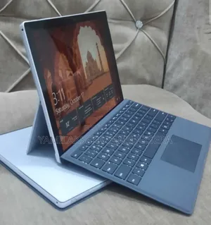 New Laptop Microsoft Surface Pro 6 8GB Intel Core i5 SSD 256GB