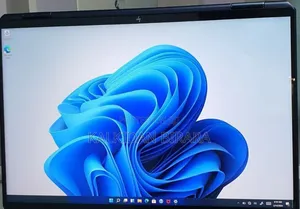 New Laptop HP Spectre 16GB Intel Core i7 SSD 1T