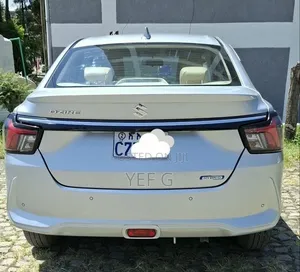 Suzuki Dzire 2025 Silver