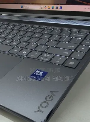 New Laptop Lenovo Yoga 9 16GB Intel Core Ultra 7 SSD 512GB