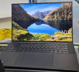 New Laptop Dell Precision 5570 16GB Intel Core i7 SSD 512GB