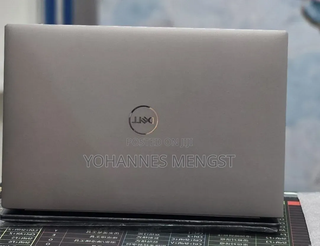 New Laptop Dell Precision 5570 16GB Intel Core i7 SSD 512GB