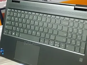 New Laptop Lenovo Yoga 7i 12GB Intel Core i7 SSD 512GB
