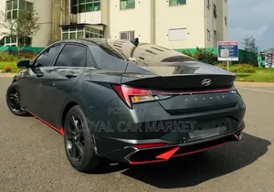 Hyundai Avante 2021 Gray