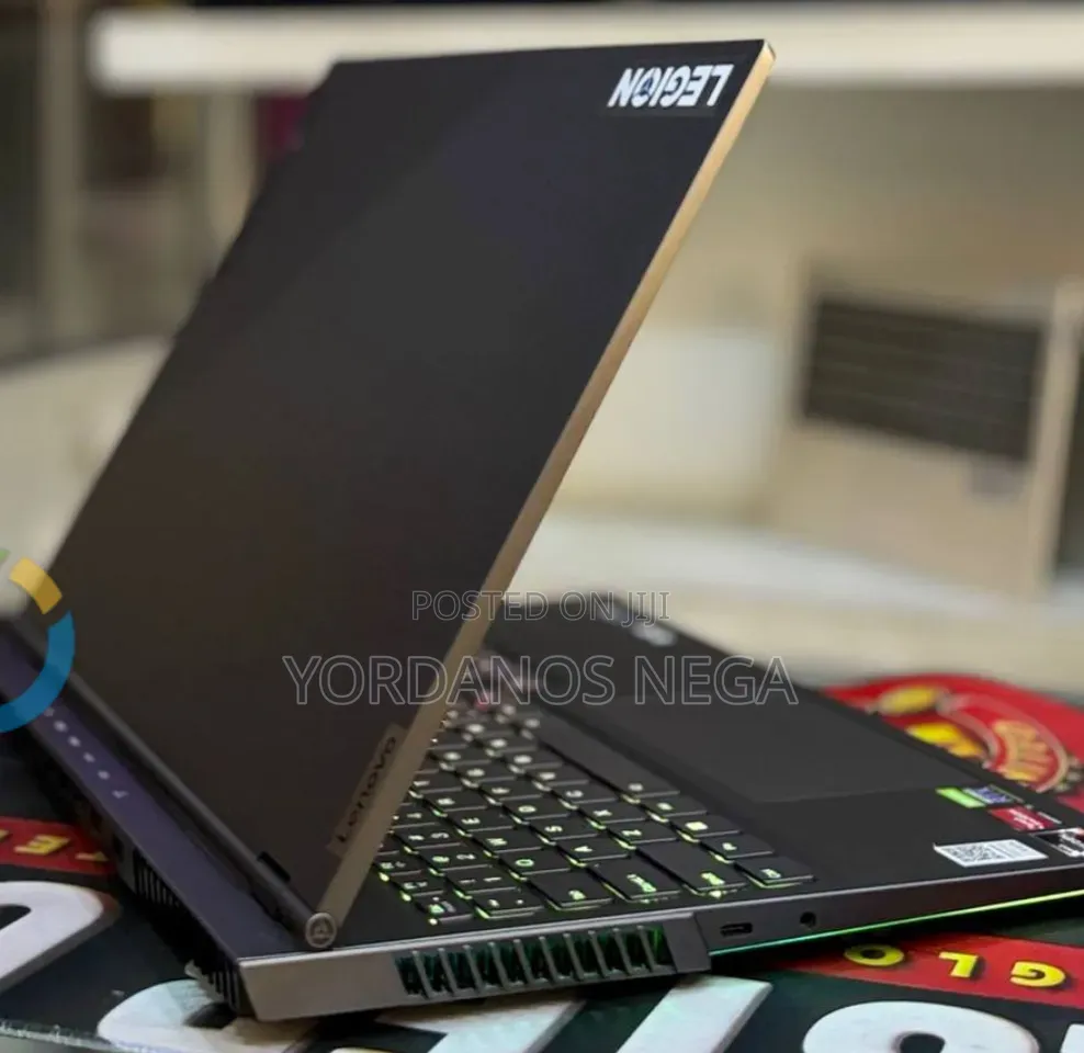 New Laptop Lenovo Legion 5 32GB AMD Ryzen 9 SSD 1T