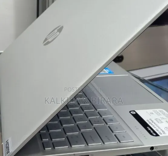 New Laptop HP Pavilion 14 16GB Intel Core i7 SSD 512GB