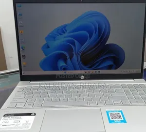 New Laptop HP Pavilion 14 16GB Intel Core i7 SSD 512GB