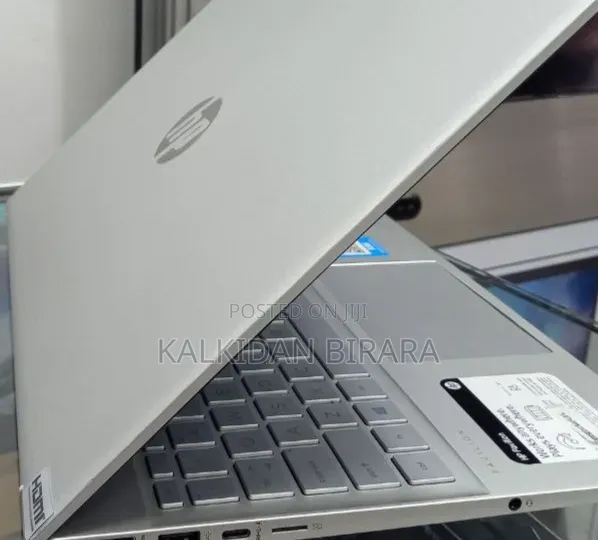 New Laptop HP Pavilion 14 16GB Intel Core i7 SSD 512GB
