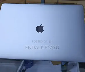New Laptop Apple MacBook Pro 2019 16GB Intel Core i9 SSD 512GB