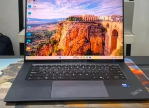 New Laptop Lenovo ThinkPad X1 Carbon 32GB Intel Core Ultra 7 SSD 1T