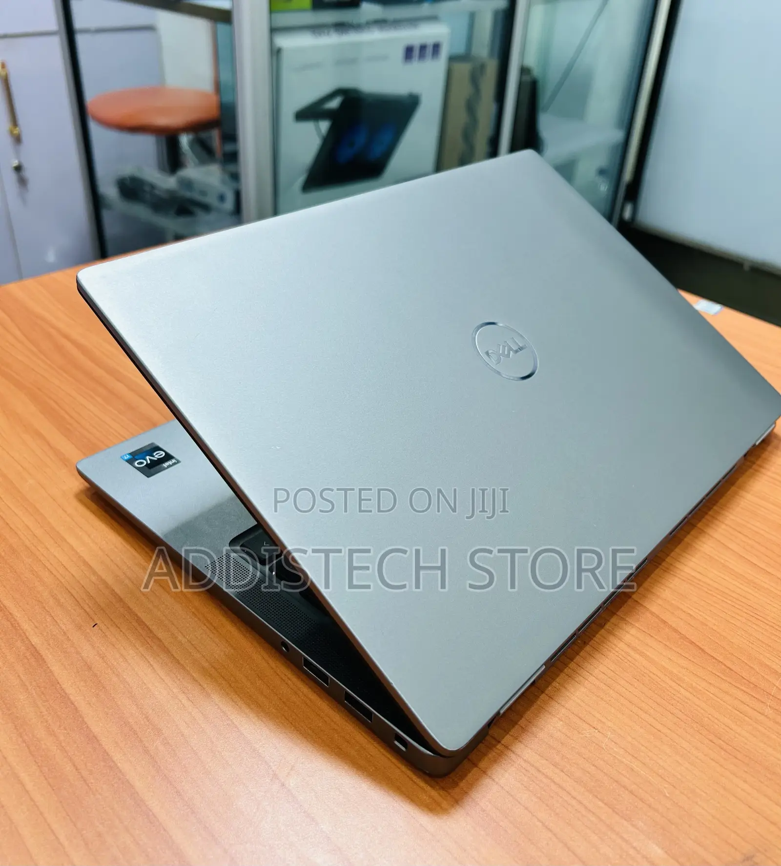 New Laptop Dell Latitude 7440 32GB Intel Core i7 SSD 512GB