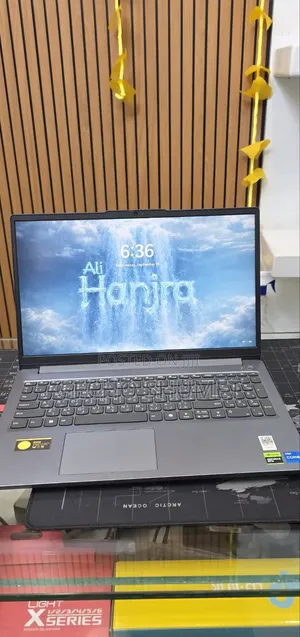 New Laptop Lenovo LOQ 15AHP10 12GB Intel Core i5 SSD 512GB