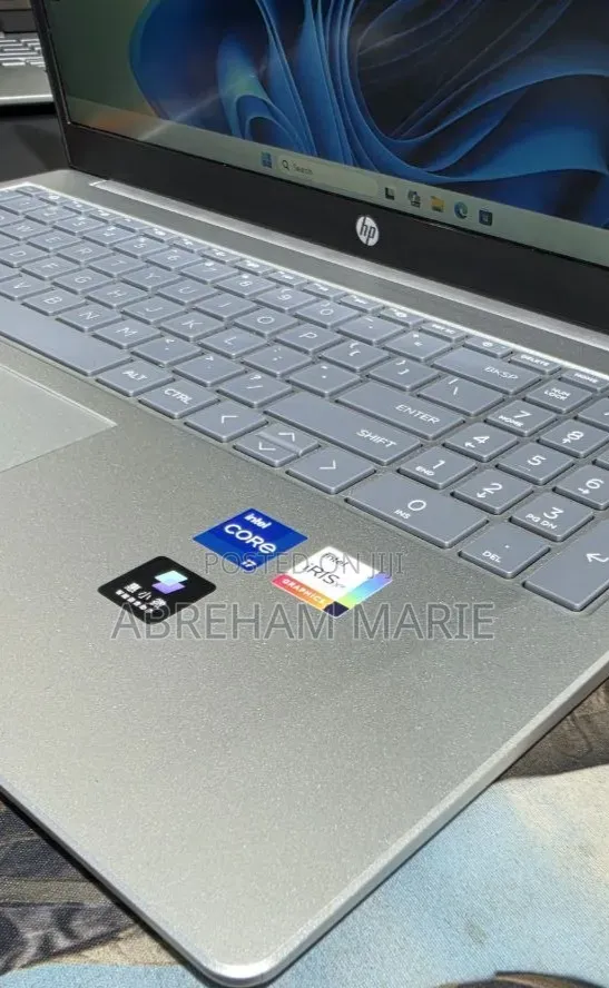 New Laptop HP Stream Notebook 16GB Intel Core i7 SSD 512GB