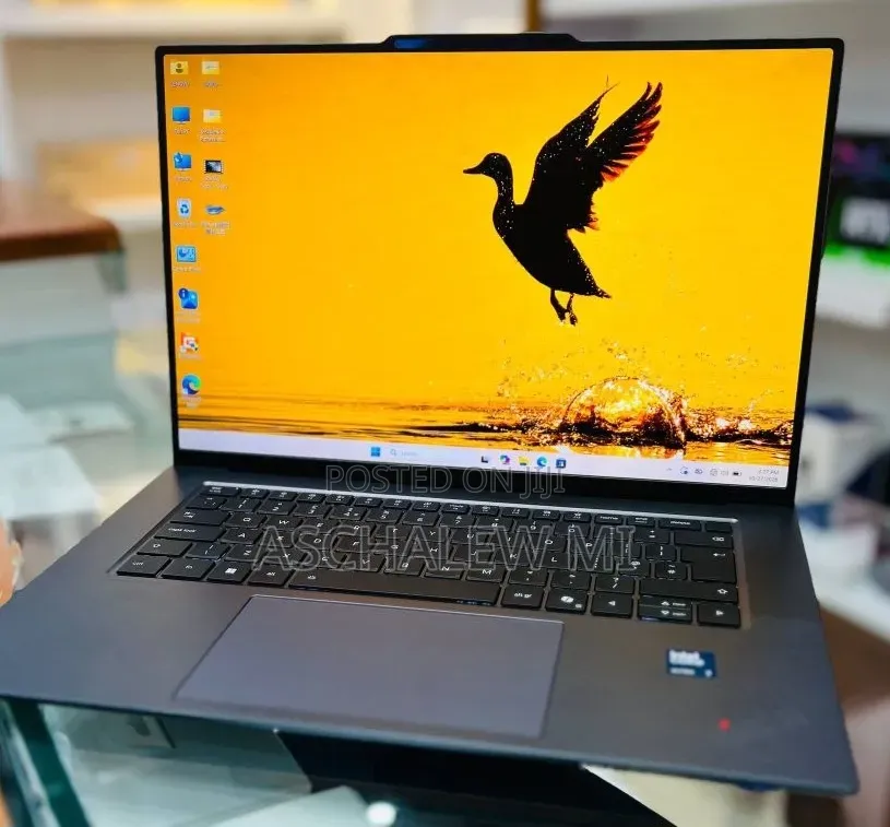 New Laptop Lenovo ThinkPad X9-14 Gen1 32GB Intel Core Ultra 7 SSD 1T