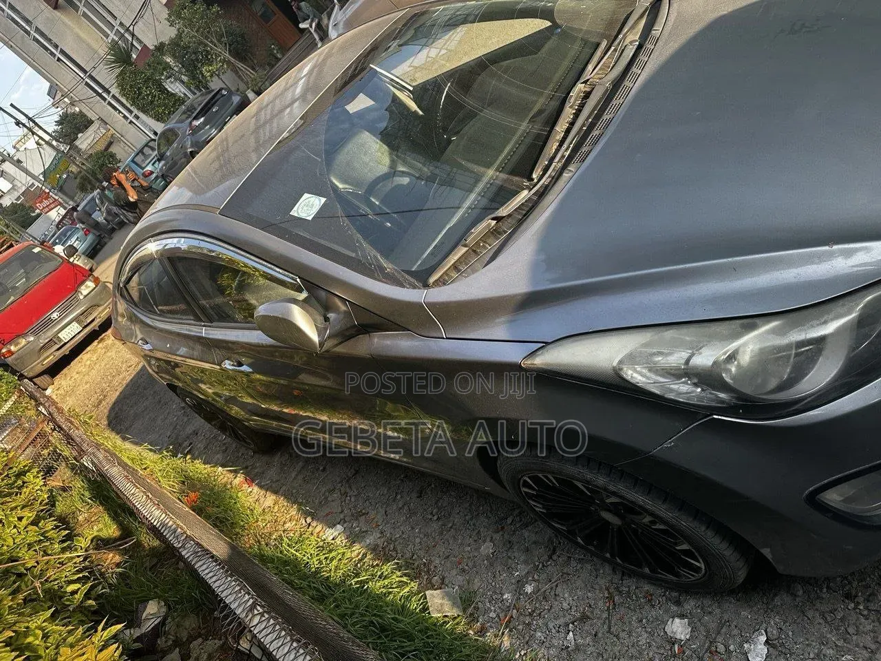 Hyundai Avante 2012
