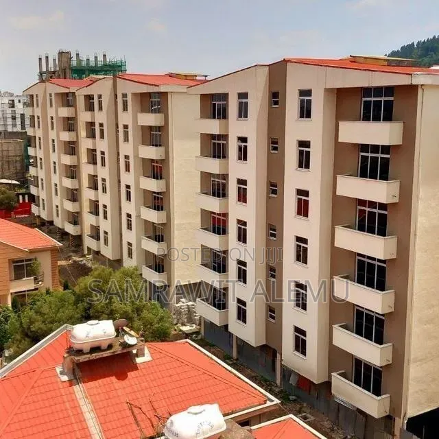 3bdrm Apartment in አምድሆን ሪልስቴት, Nifas Silk-Lafto for sale