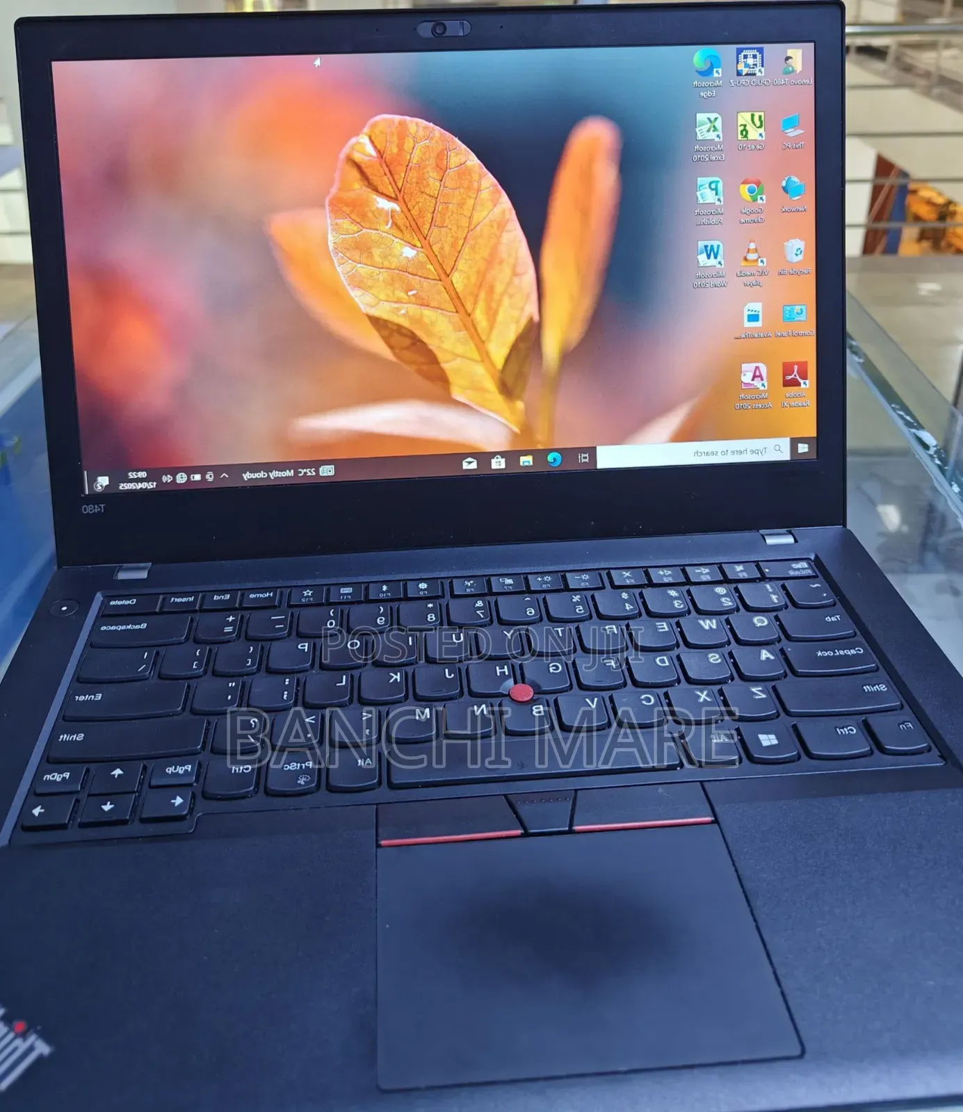 New Laptop Lenovo ThinkPad T480s 8GB Intel Core i7 SSD 256GB