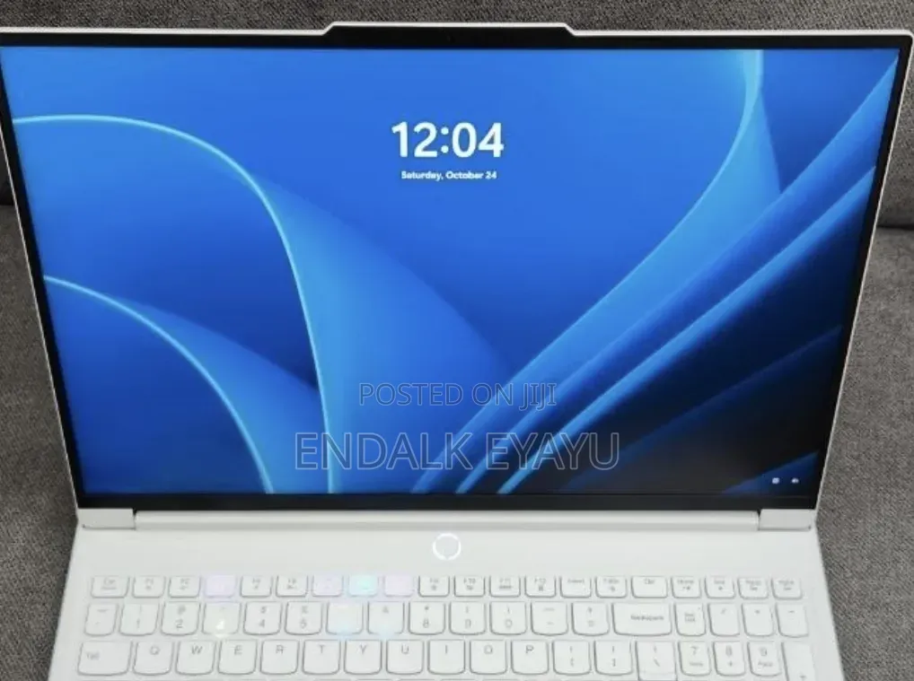 New Laptop Lenovo Legion 7 16GB Intel Core i7 SSD 1T