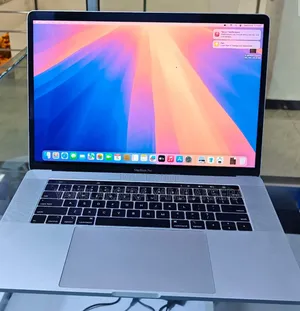 New Laptop Apple MacBook Pro 2019 16GB Intel Core i9 SSD 512GB