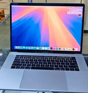 New Laptop Apple MacBook Pro 2019 16GB Intel Core i9 SSD 512GB