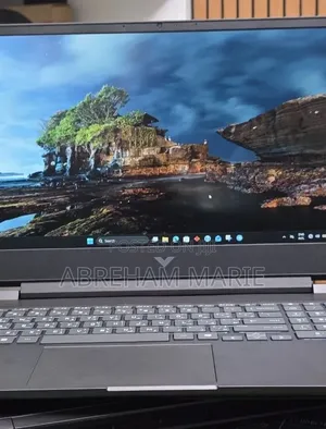 New Laptop HP Victus 16 16GB AMD Ryzen 7 SSD 512GB
