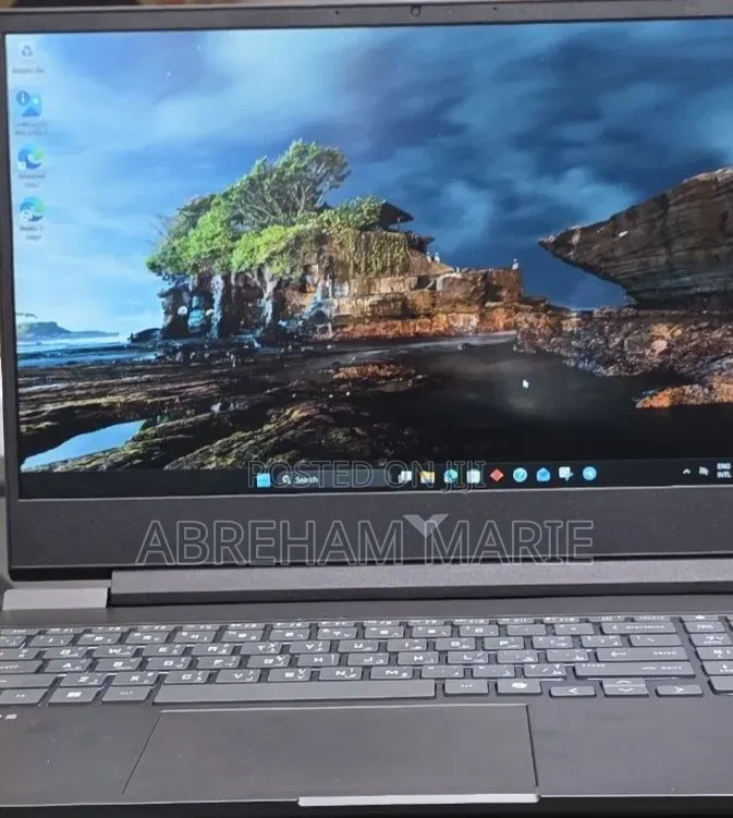 New Laptop HP Victus 16 16GB AMD Ryzen 7 SSD 512GB