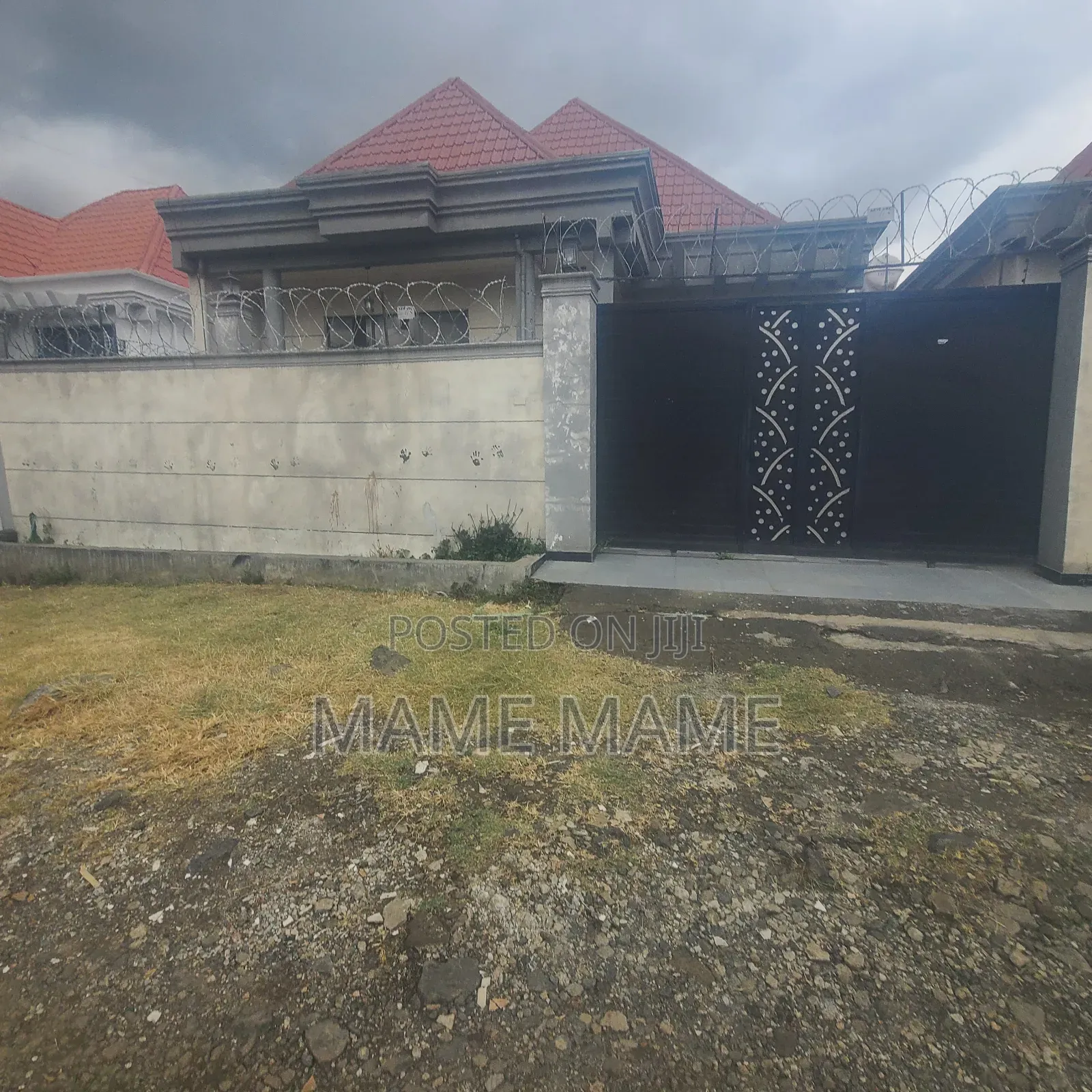3bdrm Villa in Addis Abeba, Bole for sale