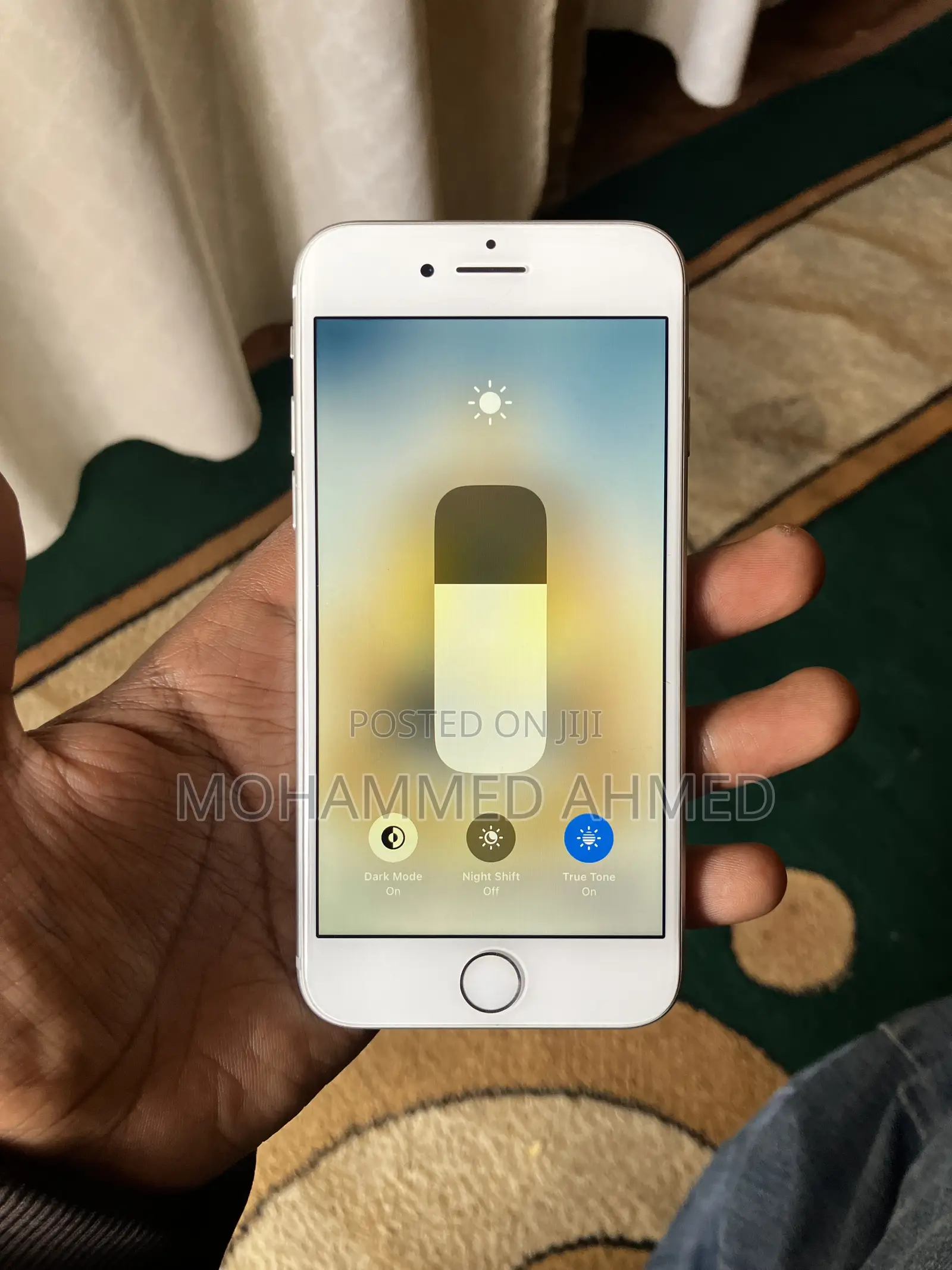 Apple iPhone 8 64 GB White