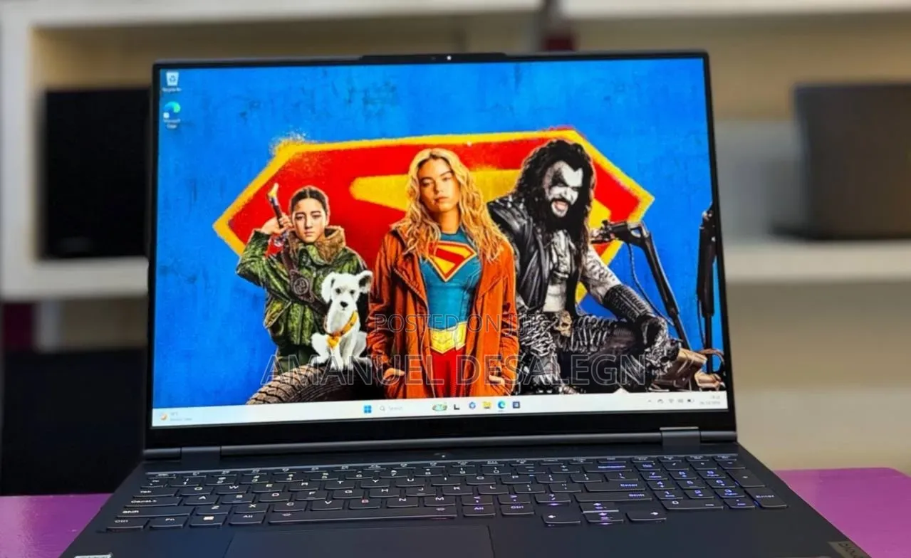 New Laptop Lenovo Legion 9 32GB AMD Ryzen 7 SSD 1T