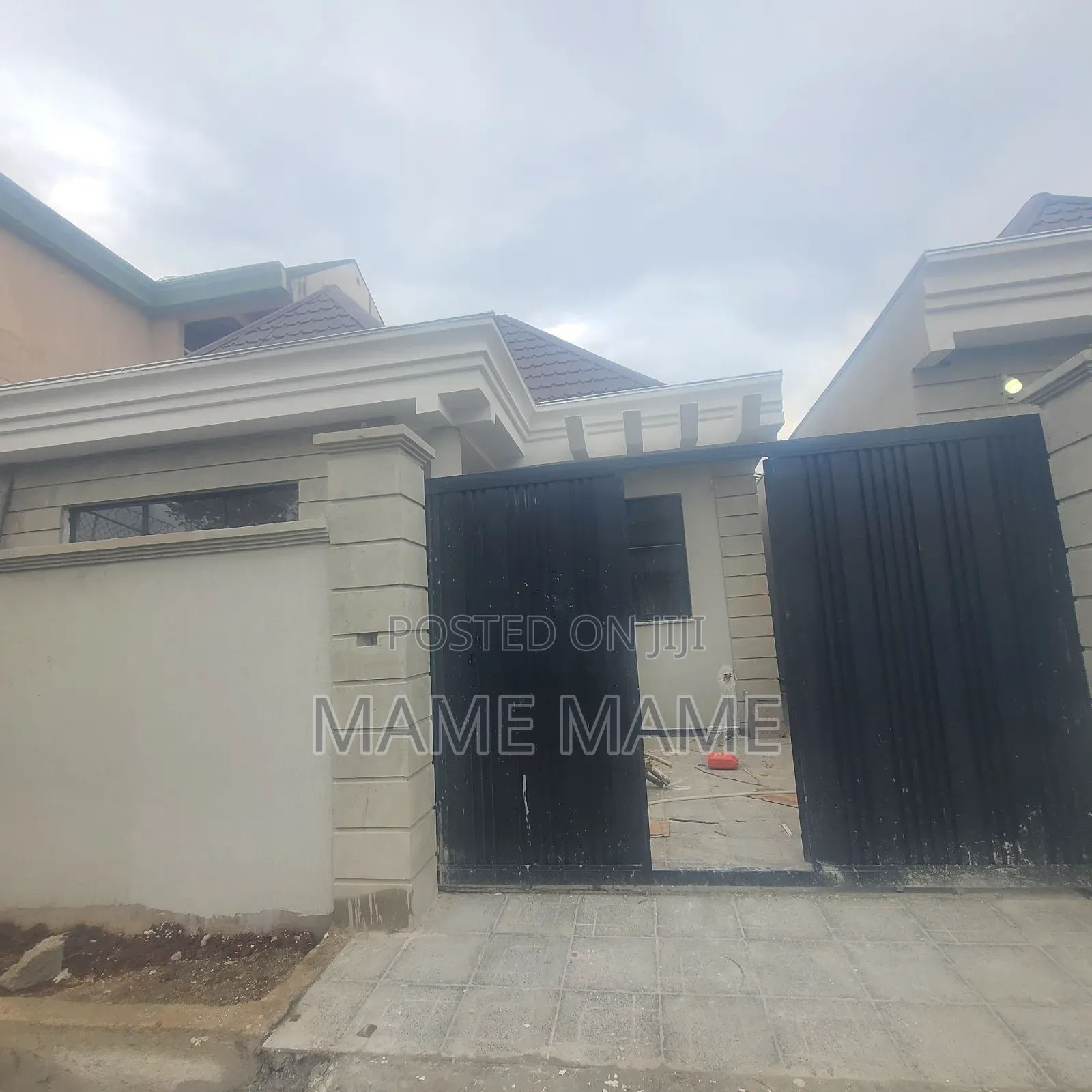 3bdrm Villa in Addis Abeba, Bole for sale