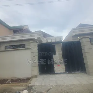 3bdrm Villa in Addis Abeba, Bole for sale