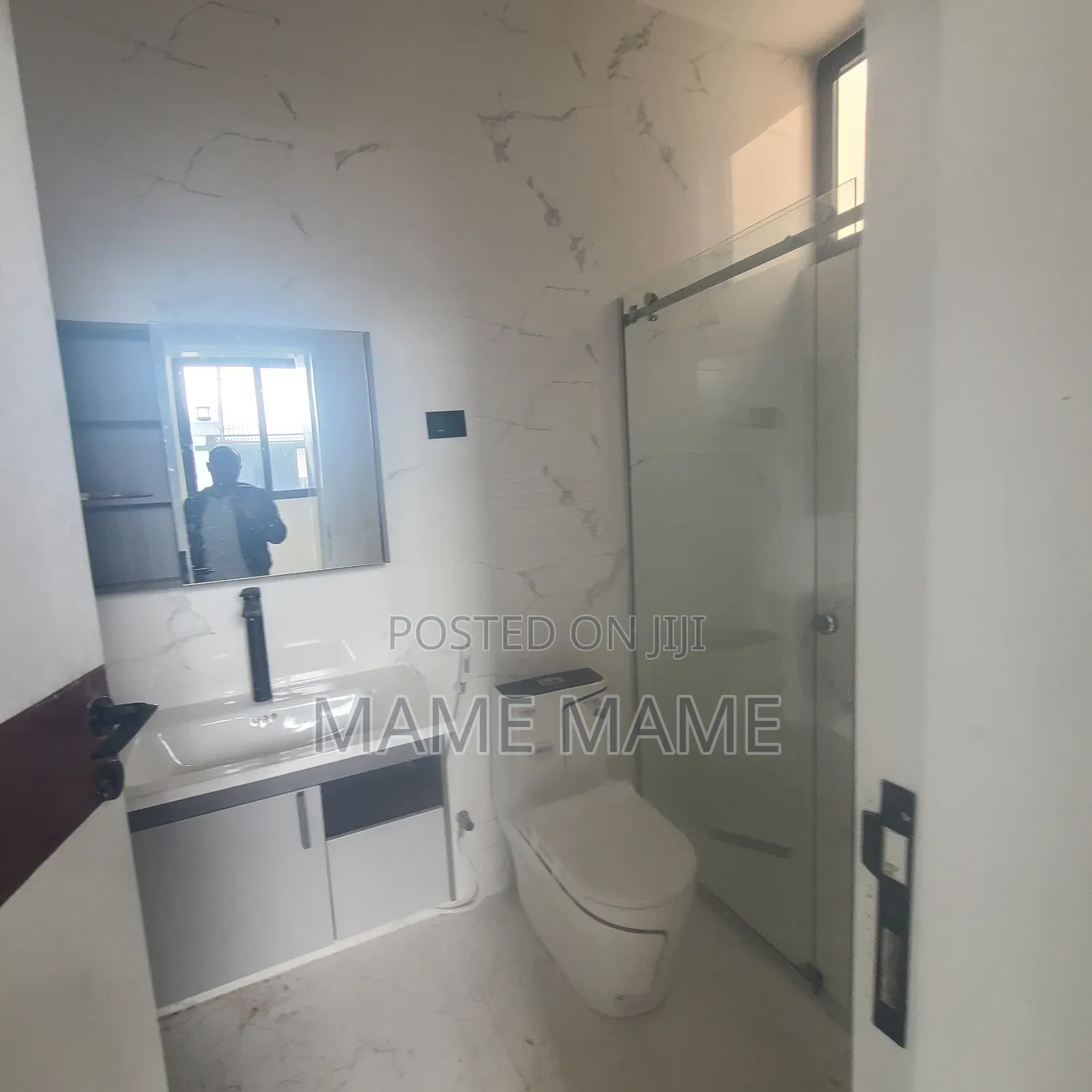 3bdrm Villa in Addis Abeba, Bole for sale